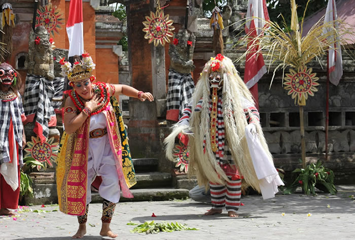 Làng BATUBULAN Làng BATUBULAN