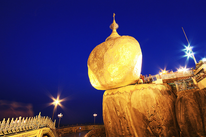Chùa Đá Vàng Kyaikhtiyo (Golden Rock) Chùa Đá Vàng Kyaikhtiyo (Golden Rock)