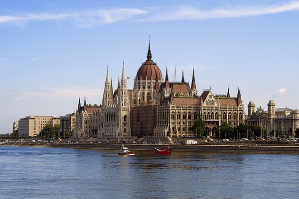 Budapest "Hòn ngọc của Danube". Budapest "Hòn ngọc của Danube".