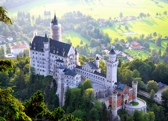 Lâu đài Neuschwanstein Lâu đài Neuschwanstein