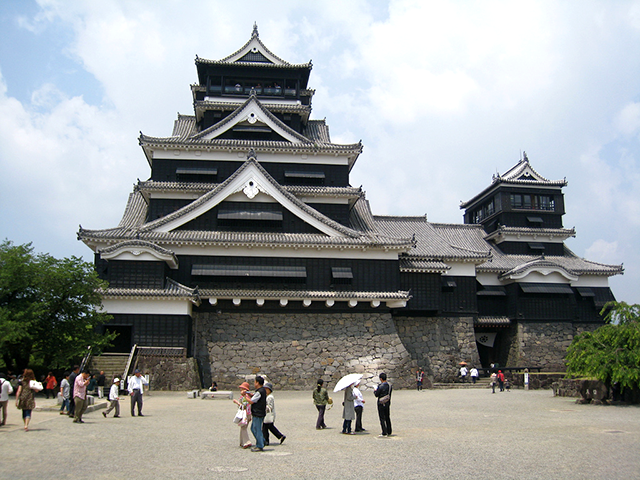 Lâu đài cổ Kumamoto Lâu đài cổ Kumamoto