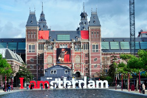AMSTERDAM Thủ đô AMSTERDAM