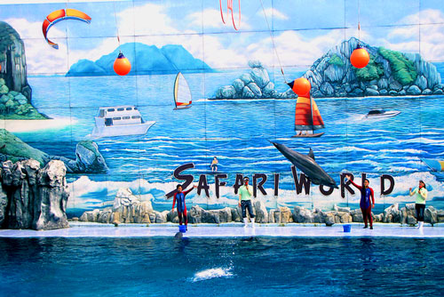 Vườn thú lộ thiên Safari World Vườn thú lộ thiên Safari World
