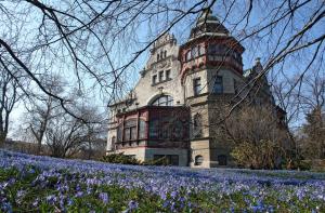 Tour du lịch Châu Âu: Hồ Chí Minh - Pháp - Cộng Hòa Séc - Ba Lan - Hungary - Hồ Chí Minh